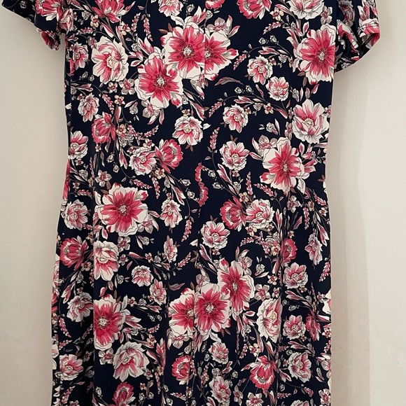 Floral Dress - Picture 2 of 3